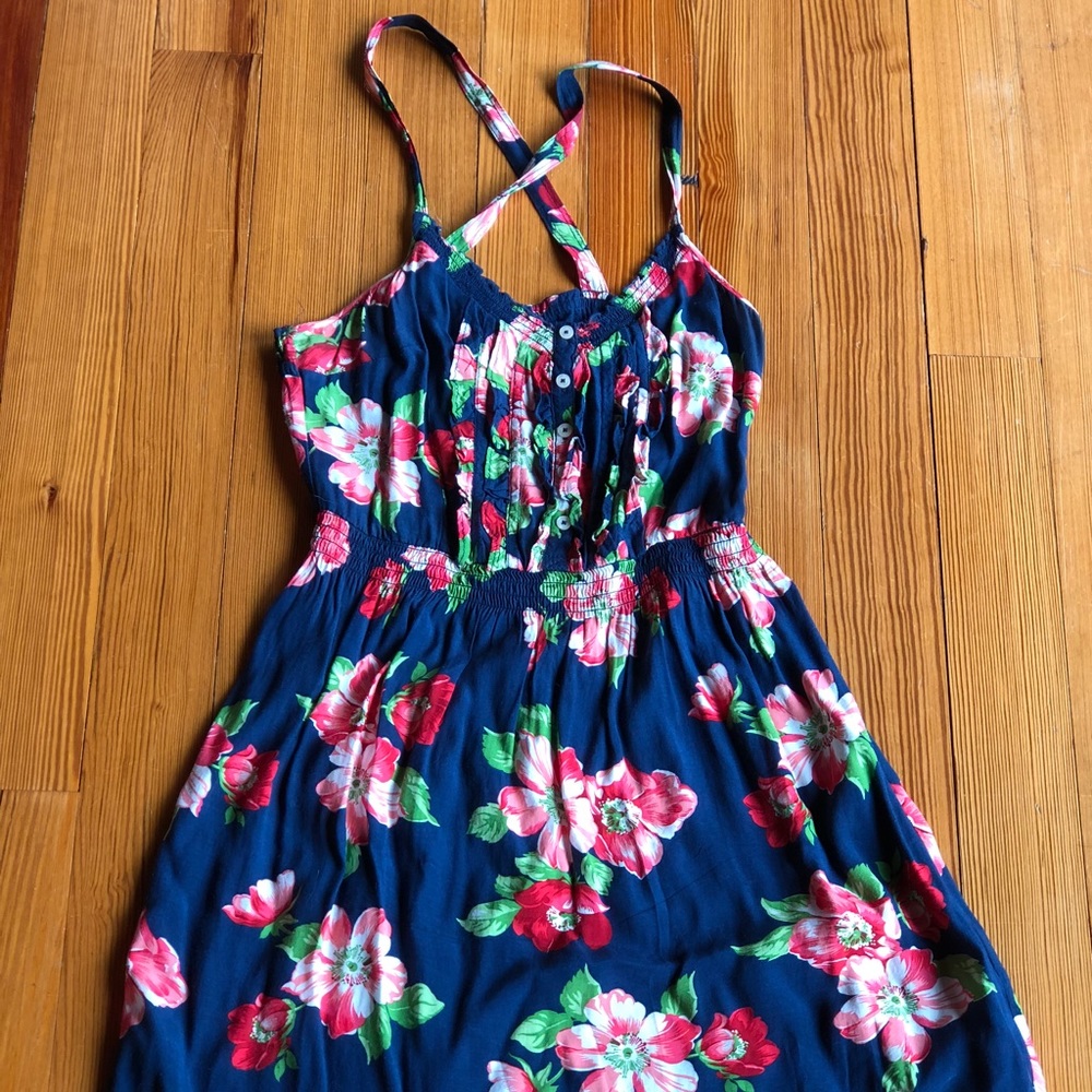 Hollister cross-back flower print sun dress
